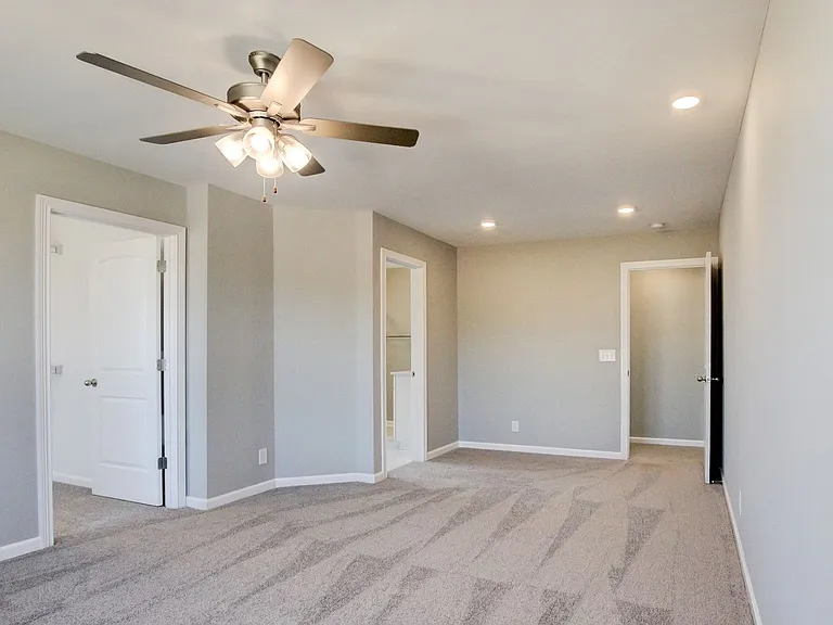 818 Limestone Way — Photo 15