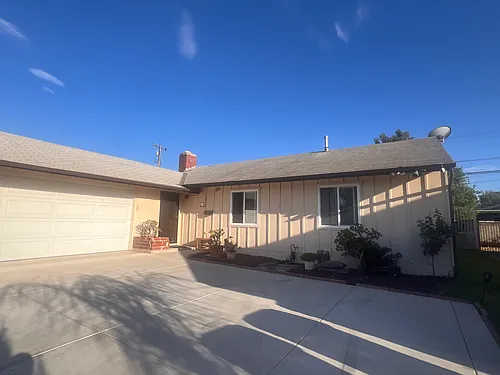 16732 Loukelton St Photo 1