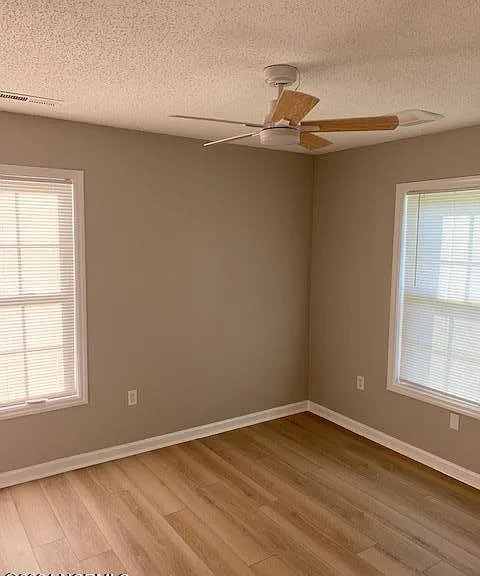 4364 Owendon Dr — Photo 31