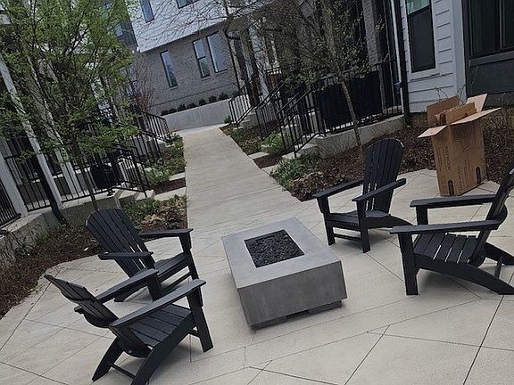 2nd image of 505 Community Ct #103