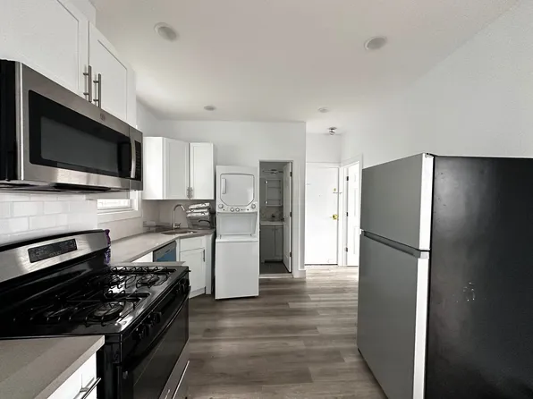 1760 John F Kennedy Boulevard image 1 of 7