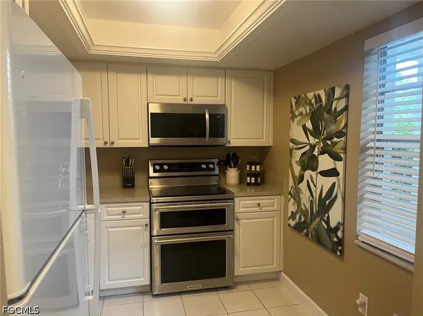 1828 Pine Valley Dr APT 101, Fort Myers, FL 33907