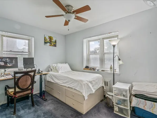 144-55 Melbourne Avenue image 13 of 20