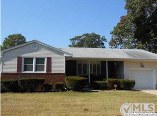 916 Indian Hill Rd, Toms River, NJ 08753