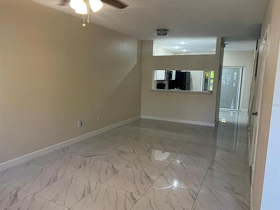 3rd image of 29929 Playa Del Rey Ln