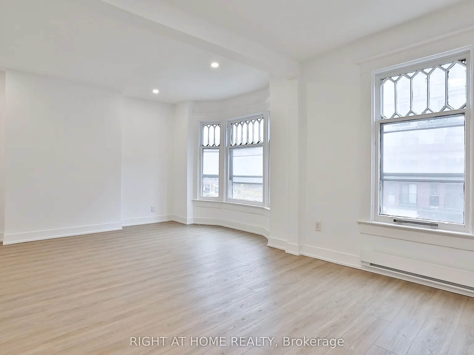 2 bed, $3,495 — Photo 4