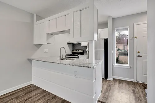 Harbor Station Townhomes Photo 1 Harbor Station Townhomes Photo 1