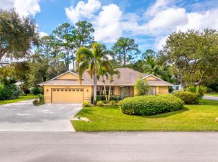 5419 Stately Oaks St, Fort Pierce, FL 34981