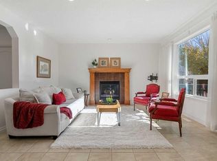 345 N Prestwick Ter SE, Calgary, AB T2Z0H4
