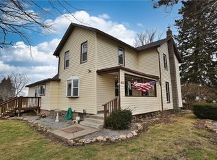 4744 S Manning Rd, Holley, NY 14470