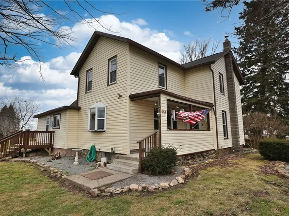 4744 S Manning Rd, Holley, NY 14470