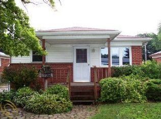 7961 Campbell St, Taylor, MI 48180
