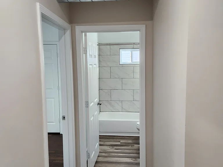 4011 Harrison St — Photo 13