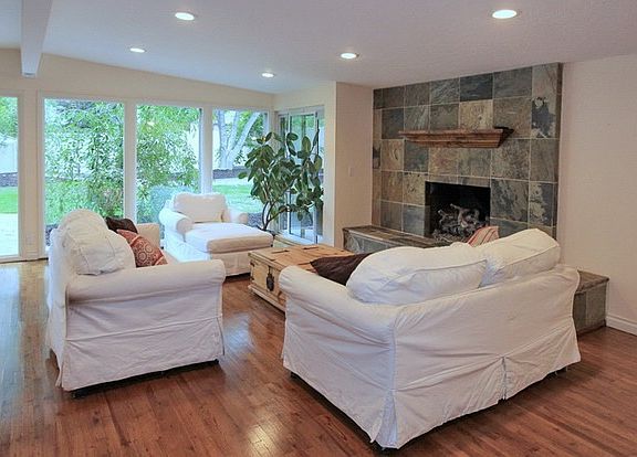 4th image of 2129 E Wilmott Dr