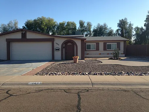1853 E Gemini Dr Photo 1