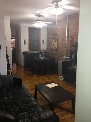 Rented by Kings Court Real Estate | media 46