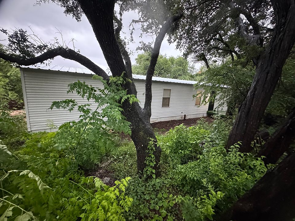 1st image of 1020 Red Cloud Dr