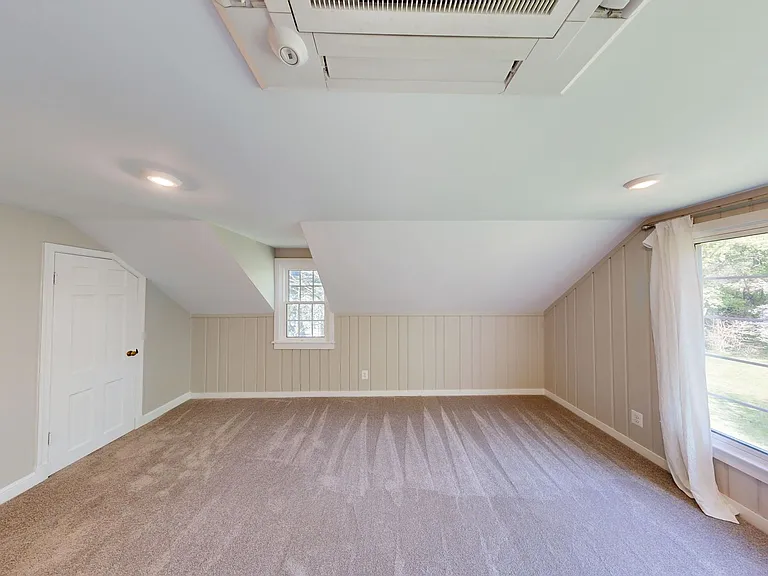 7309 River Rd — Photo 27