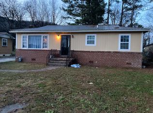 407 Center St, Scottsboro, AL 35768