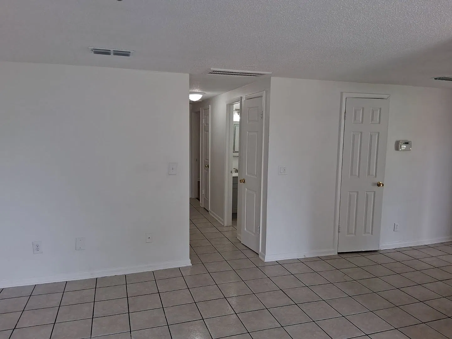 3 Bed Home for Rent! — Photo 4