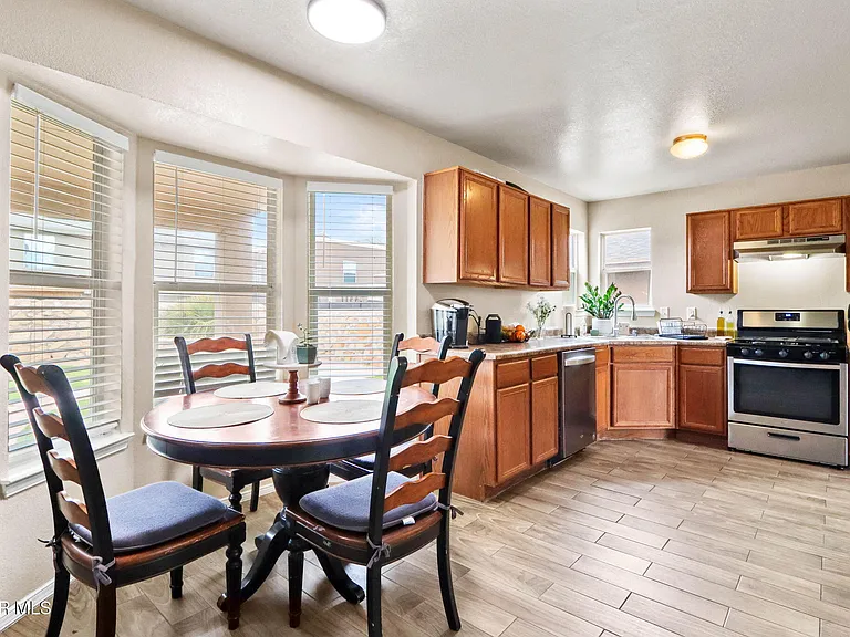 12564 Paseo Alegre Dr — Photo 22