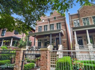 3818 N Janssen Ave, Chicago, IL 60613