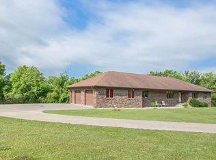 3564 County Home Rd, Toddville, IA 52341
