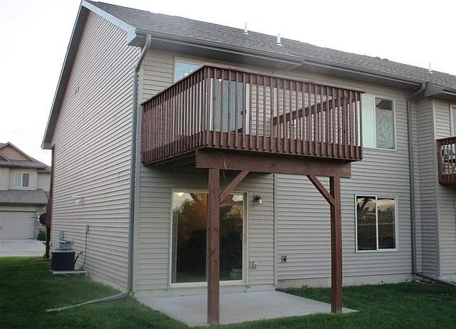 1st image of 1442 Marilyn Dr