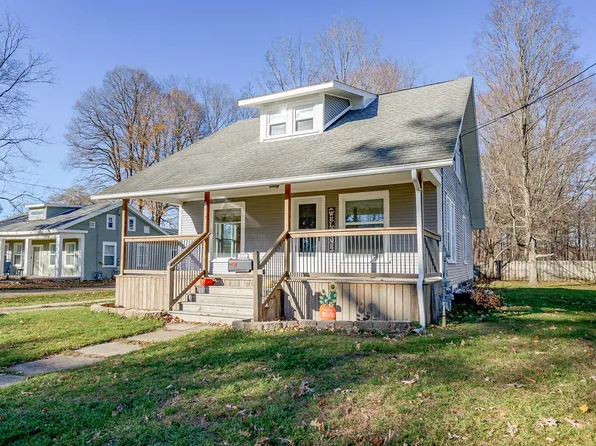 422 W Allegan St, Otsego, MI 49078