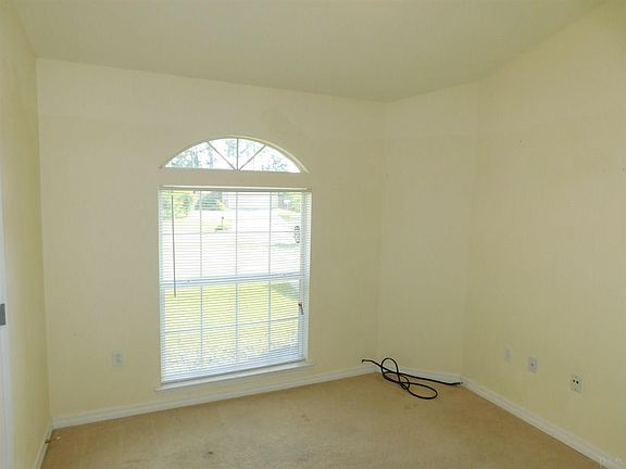 5th image of 1881 Bay Oaks Cir