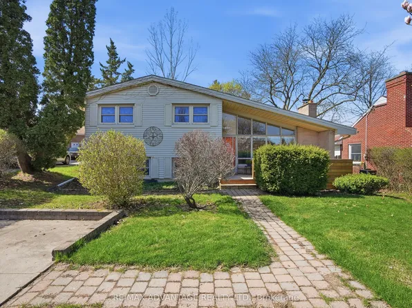 5 Mountsfield Dr, London, ON N6C 2S3