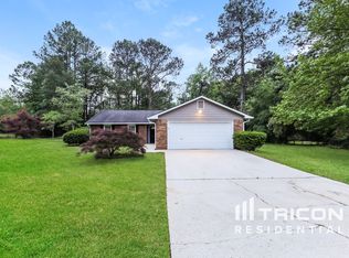 101 Saddleview Ln, Ellenwood, GA 30294