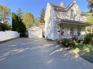 402 Elizabeth St, Owosso, MI 48867