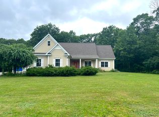 33 Partridge Dr, Gardiner, ME 04345