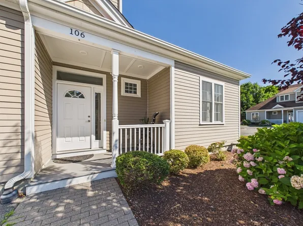 70 Endicott St APT 106, Norwood, MA 02062