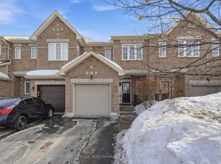 808 Scala Ave, Ottawa, ON K4A4X2