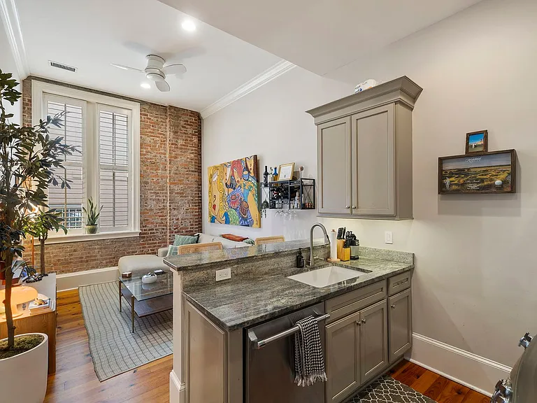 85 Cumberland St #3 — Photo 8