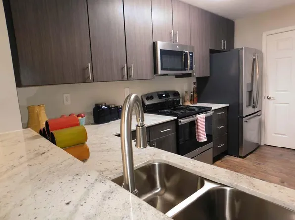 Bridgewater Apartment Homes