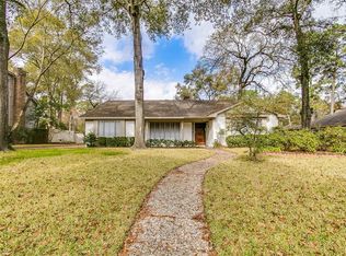 1223 Pear Tree Ln, Houston, TX 77073