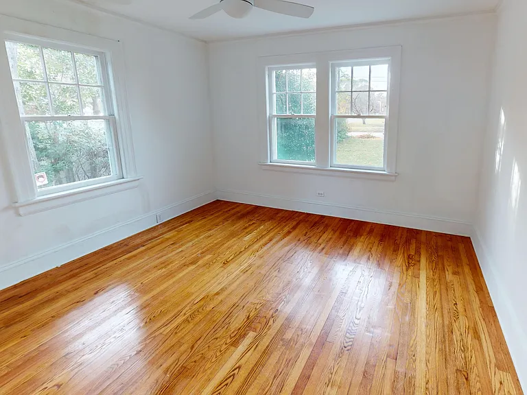 608 N Jackson St — Photo 19