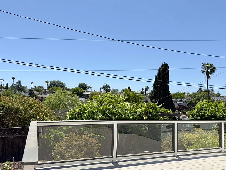 4572 Valencia Dr — Photo 13