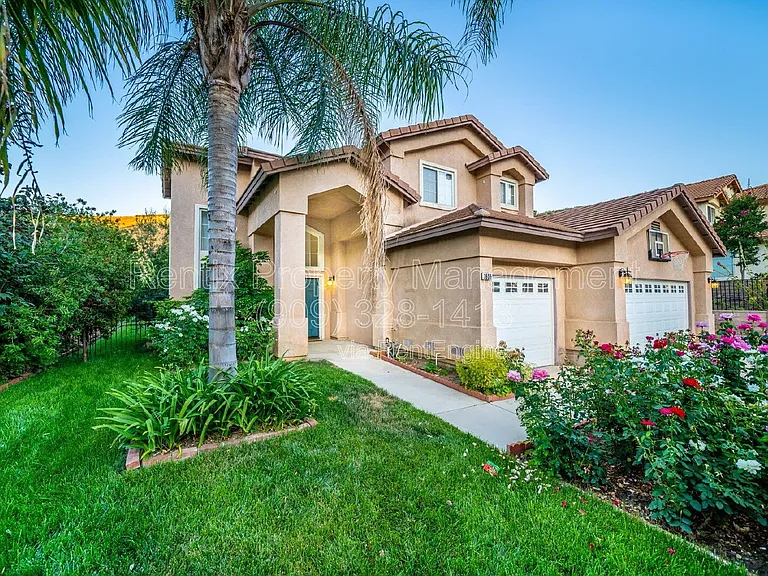 3655 Shandin Dr — Photo 2