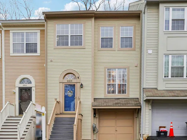 8309 Linden Oaks Ct, Lorton, VA 22079