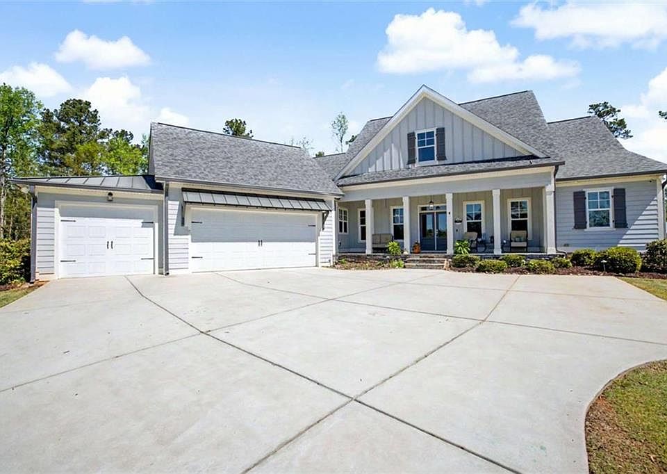 1st image of 126 Raintree Ct