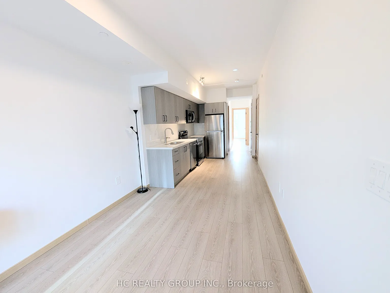 2 bed, $2,700 — Photo 4