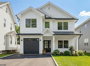 332 Pershing Ave, Roselle Park, NJ