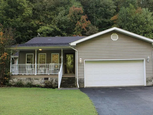 48 Amos Newsome Ln, Virgie, KY 41572