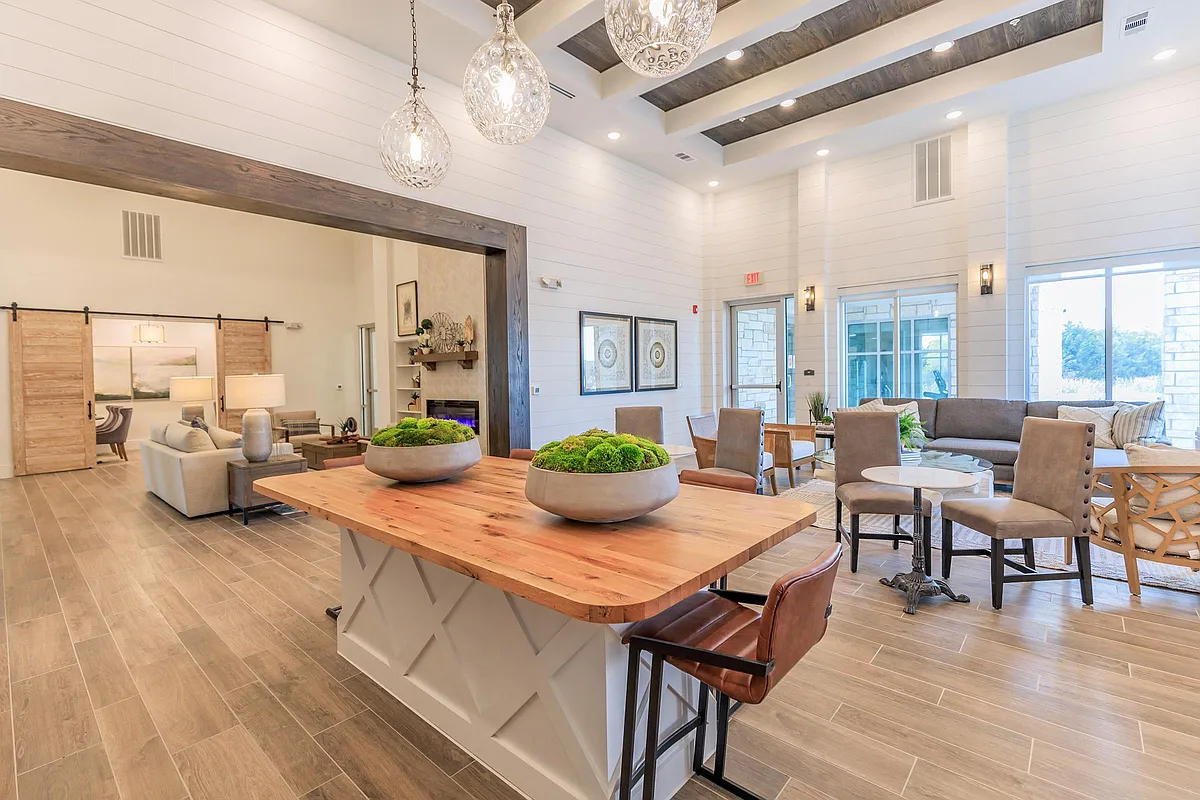 Building Photo - Luxia Rockwall Downes