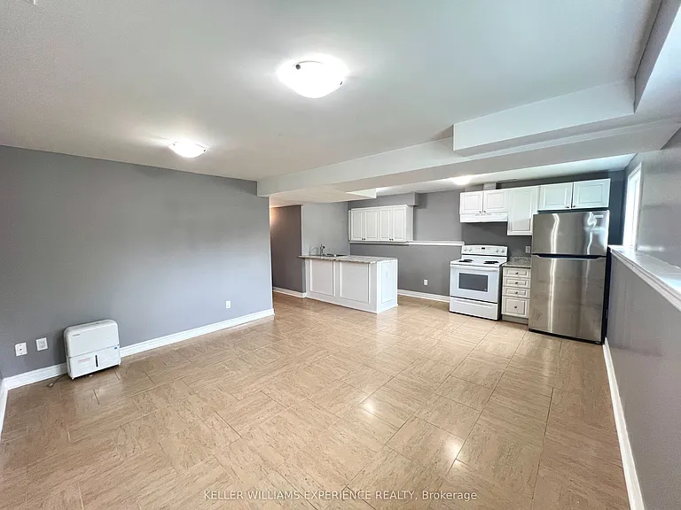 16 Herrell Ave #LOWER — Photo 2