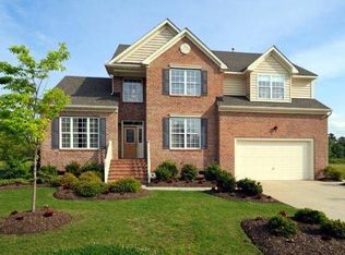 106 Hawks Nest Ln, Suffolk, VA 23435